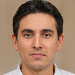 Автомастер Артём