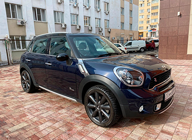 Mini